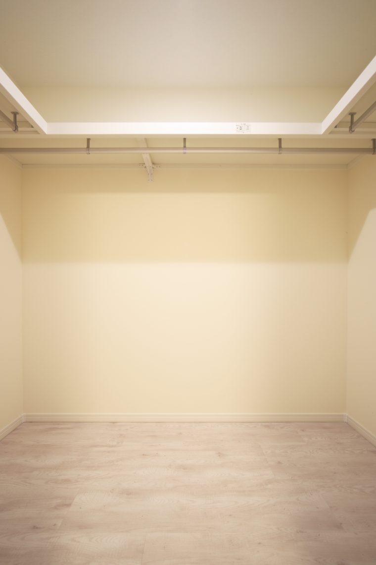 広いテラスと暖かな明かりで、映える演出を。