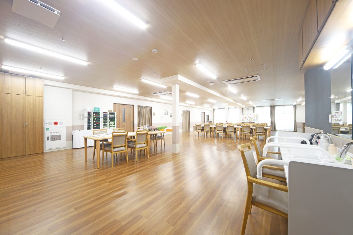 安心感のある充実した毎日を。住宅型有料老人ホームとデイサービスの併用施設