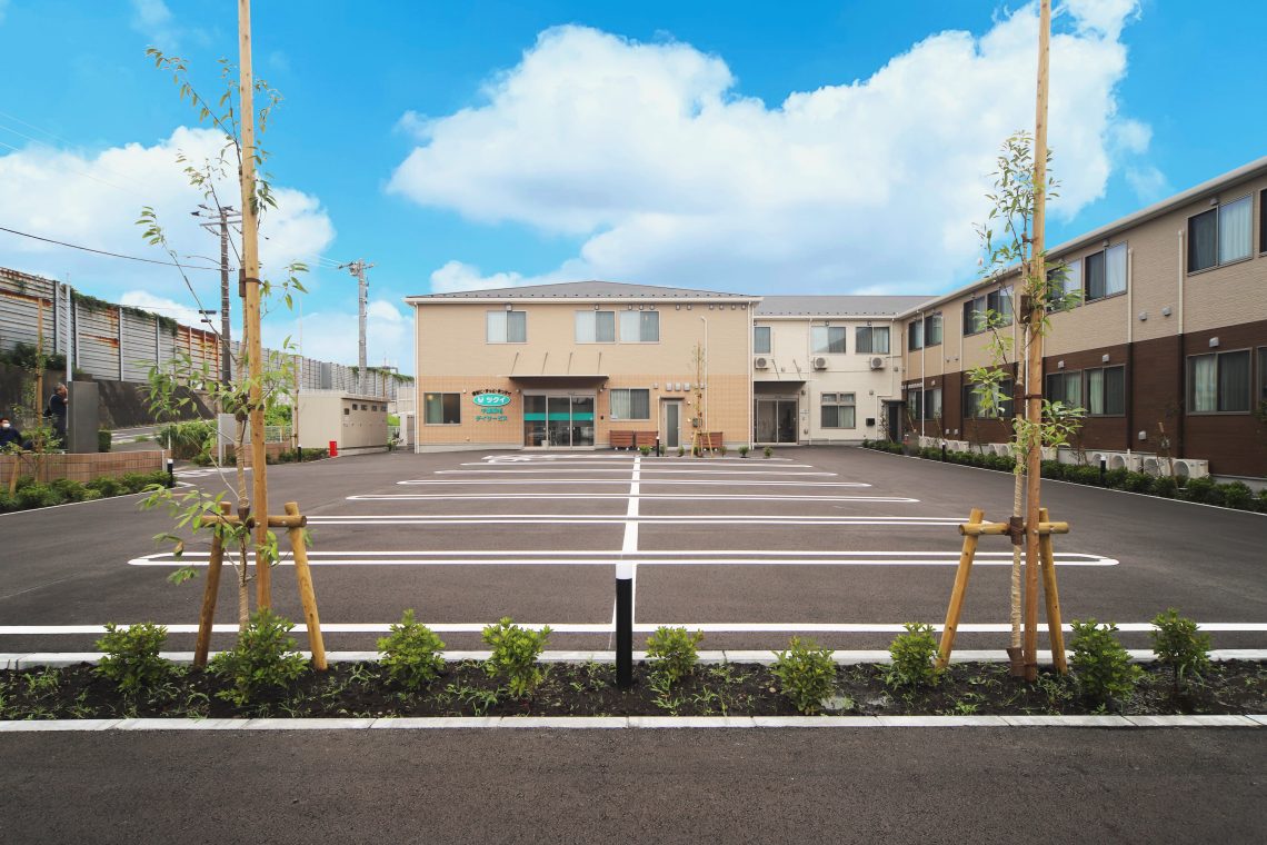 安心感のある充実した毎日を。住宅型有料老人ホームとデイサービスの併用施設