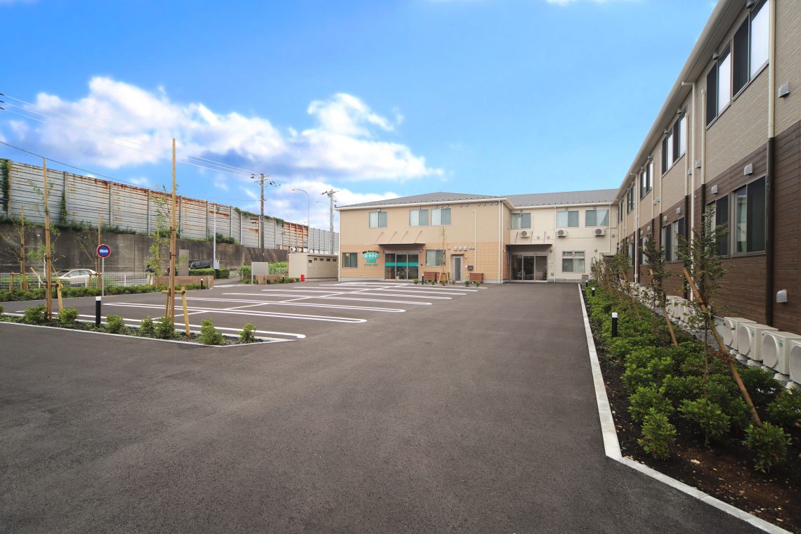 安心感のある充実した毎日を。住宅型有料老人ホームとデイサービスの併用施設