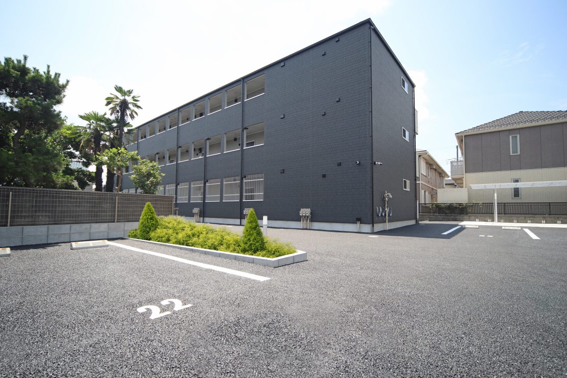 光と機能が調和する、スタイリッシュな住まい