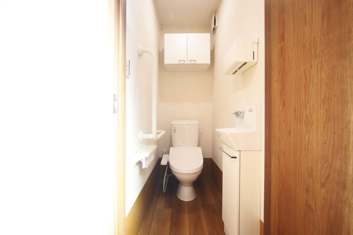 独立性と見守りを両立、日中サービス支援型グループホーム